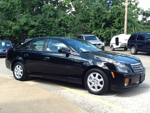 Cadillac CTS 2005 photo 2