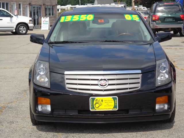 Cadillac CTS 2005 photo 2