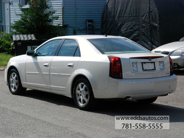 Cadillac CTS 2005 photo 12