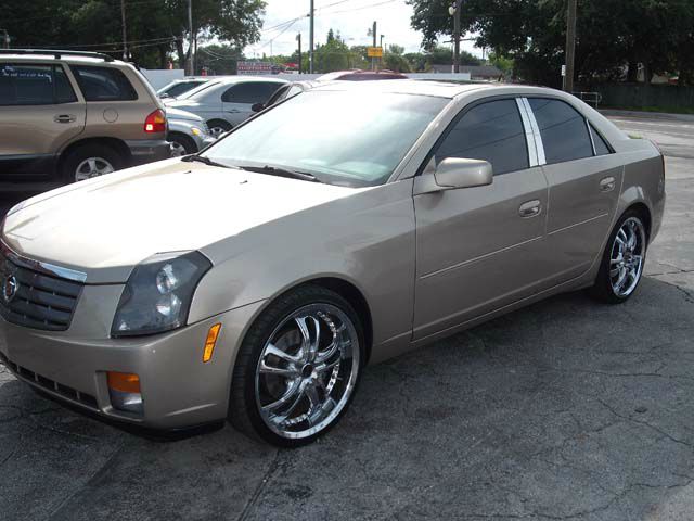 Cadillac CTS 2005 photo 2