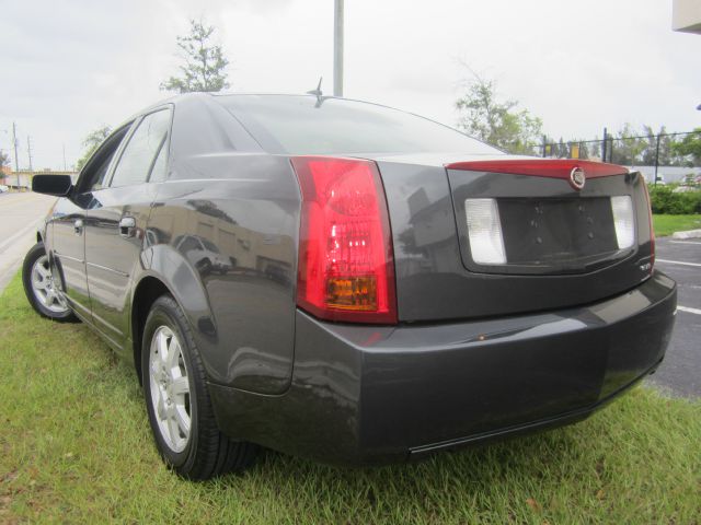 Cadillac CTS 2005 photo 3