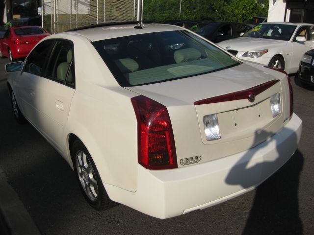 Cadillac CTS 2005 photo 1