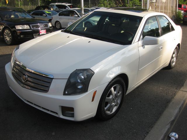 Cadillac CTS 2005 photo 3