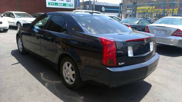 Cadillac CTS 2005 photo 2