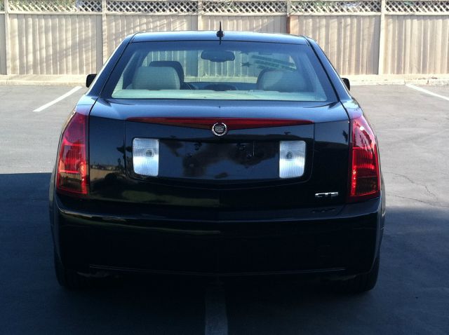 Cadillac CTS 2005 photo 1