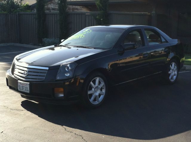 Cadillac CTS 2005 photo 2