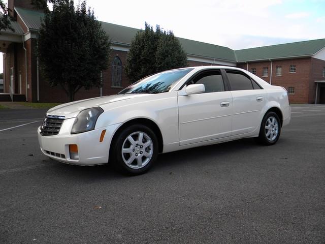 Cadillac CTS 2005 photo 2