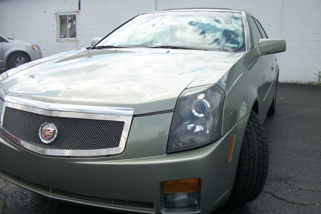 Cadillac CTS 2005 photo 2