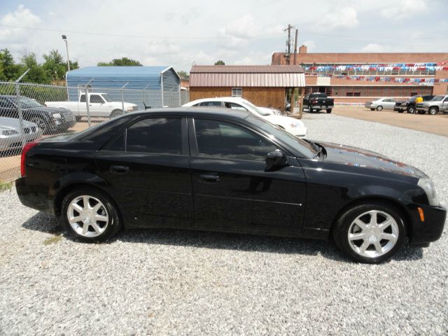 Cadillac CTS 2005 photo 2