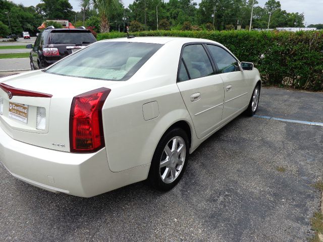 Cadillac CTS 2005 photo 2