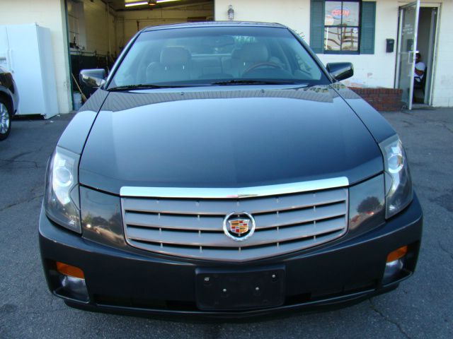 Cadillac CTS 2005 photo 1