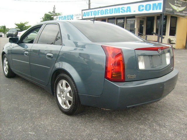 Cadillac CTS 2005 photo 10