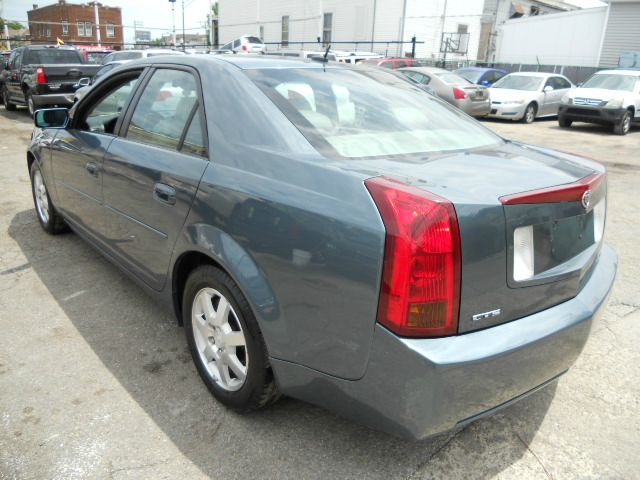 Cadillac CTS 2005 photo 16