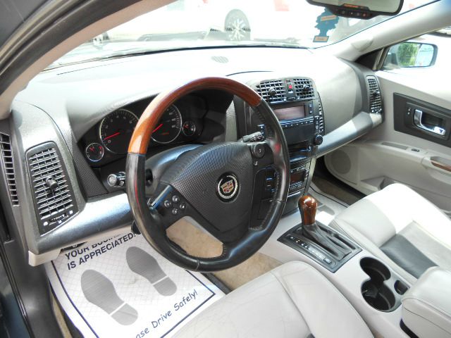 Cadillac CTS 2005 photo 9