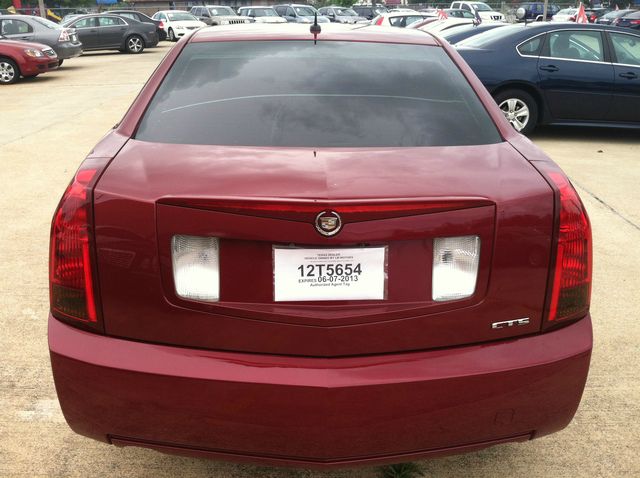 Cadillac CTS 2005 photo 2