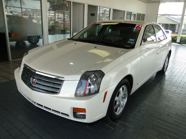 Cadillac CTS 2006 photo 2