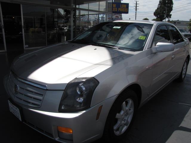 Cadillac CTS 2006 photo 2