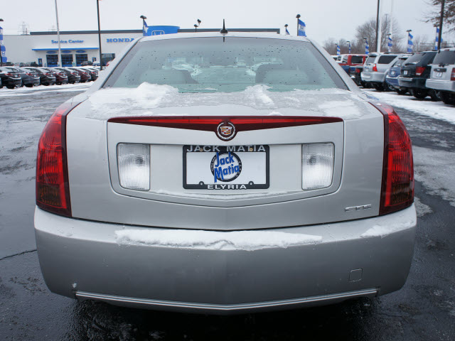 Cadillac CTS 2006 photo 3