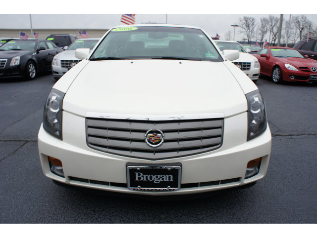 Cadillac CTS 2006 photo 1