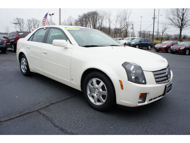 Cadillac CTS 2006 photo 2