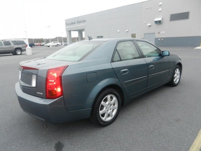 Cadillac CTS 2006 photo 2