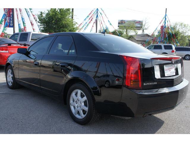 Cadillac CTS 2006 photo 11