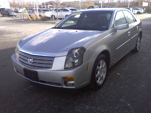 Cadillac CTS Base Unspecified