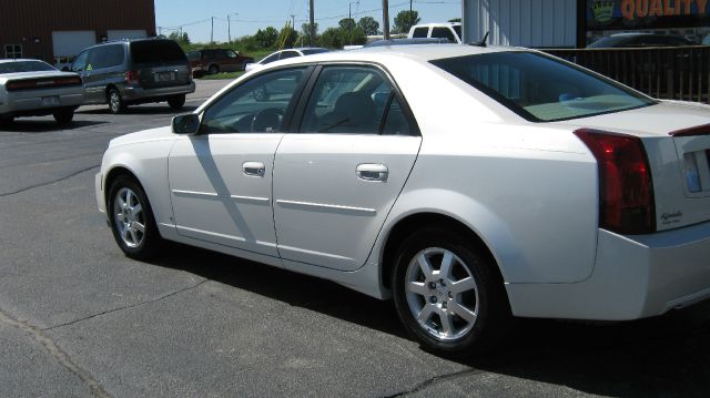 Cadillac CTS 2007 photo 2