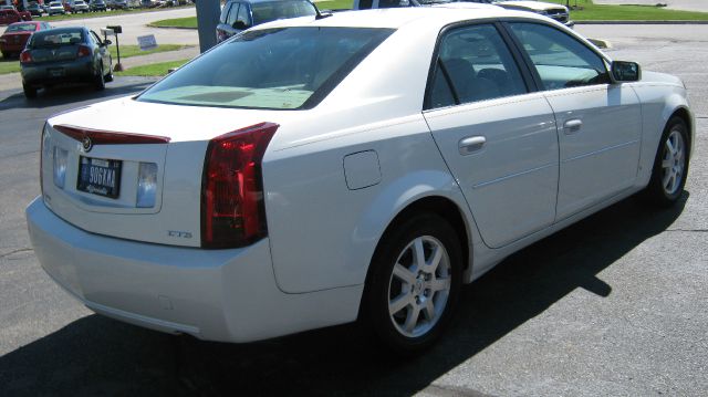 Cadillac CTS 2007 photo 6