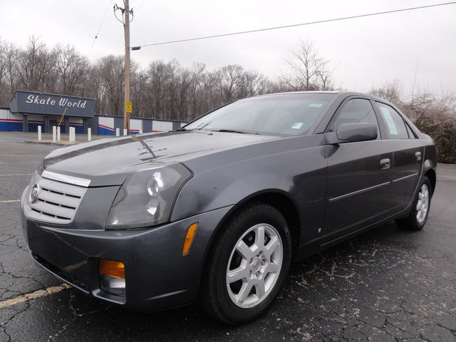 Cadillac CTS 2007 photo 2