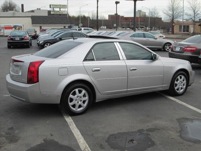 Cadillac CTS Base Unspecified