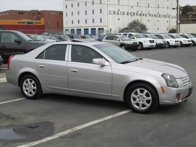 Cadillac CTS 2007 photo 2