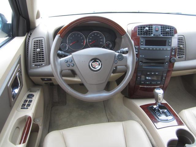 Cadillac CTS 2007 photo 2