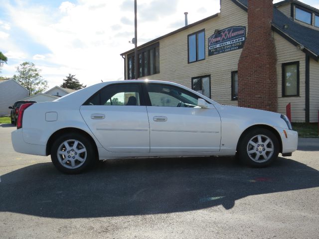 Cadillac CTS Hybrid SUV Sedan