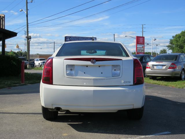 Cadillac CTS 2007 photo 2