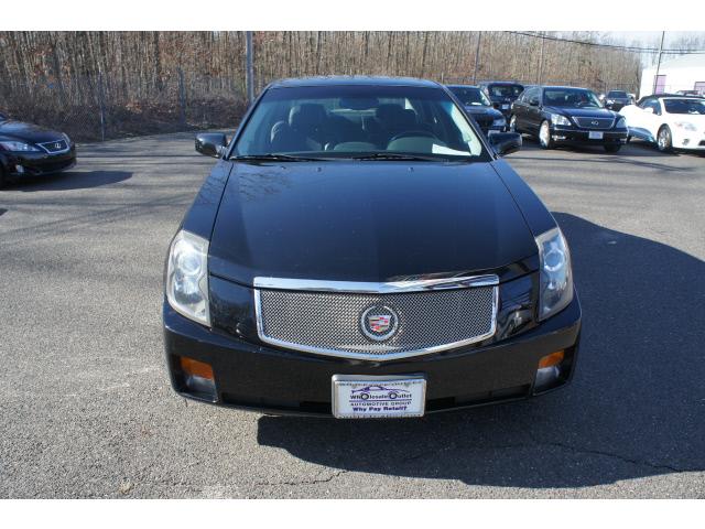 Cadillac CTS Unknown Sedan