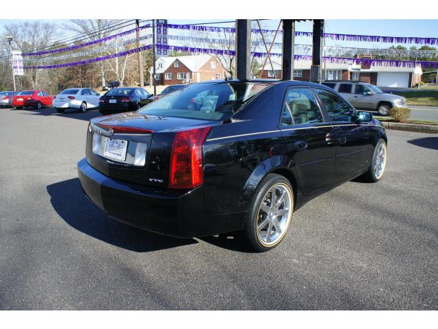 Cadillac CTS 2007 photo 2