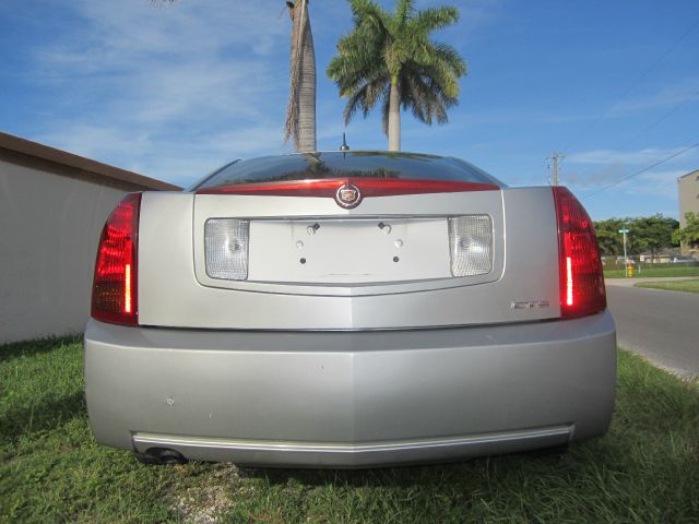 Cadillac CTS 2007 photo 2