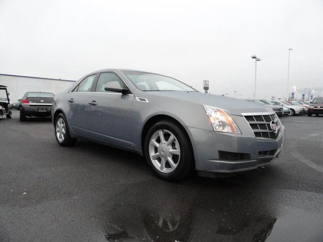 Cadillac CTS Unknown Sedan