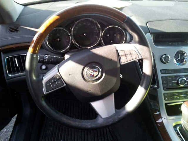 Cadillac CTS 2008 photo 1