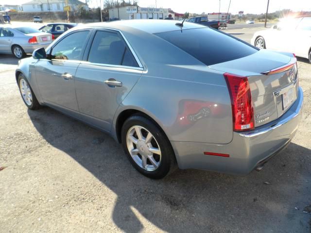 Cadillac CTS Unknown Sedan