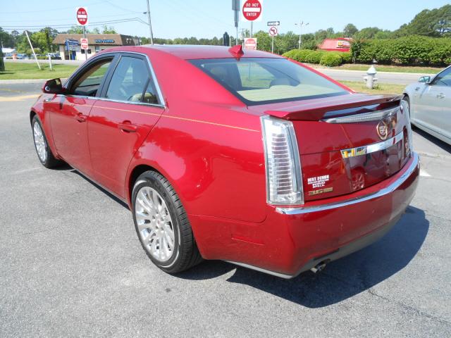 Cadillac CTS 2009 photo 10