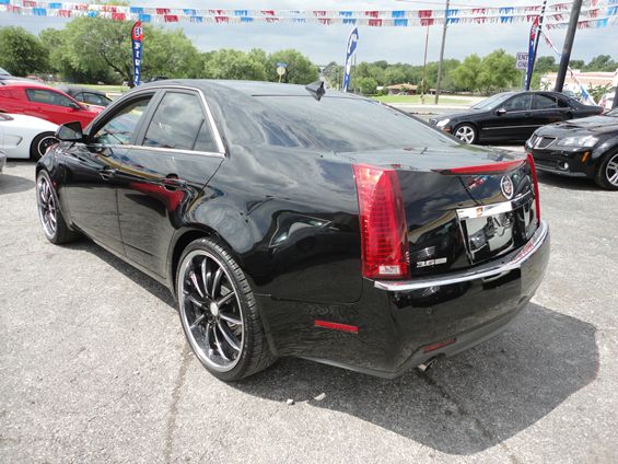 Cadillac CTS 2009 photo 2