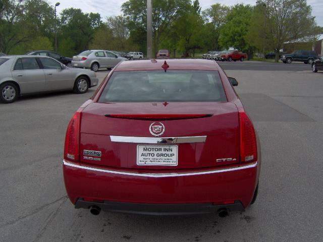 Cadillac CTS 2009 photo 2