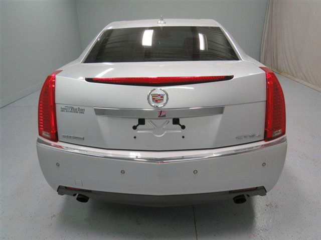 Cadillac CTS 2009 photo 2