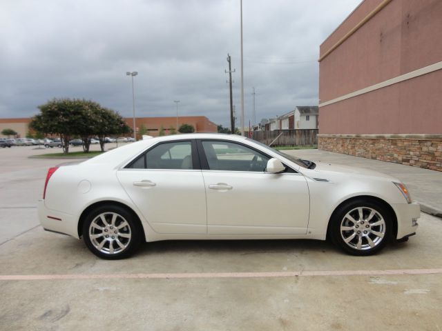 Cadillac CTS 2009 photo 2