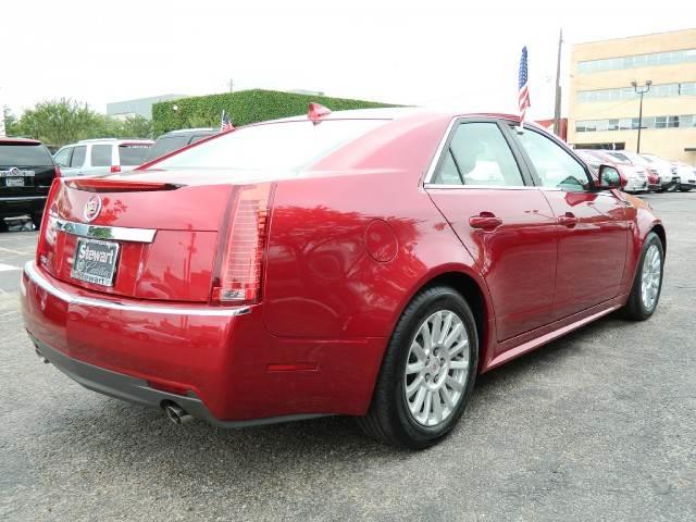 Cadillac CTS 2010 photo 1