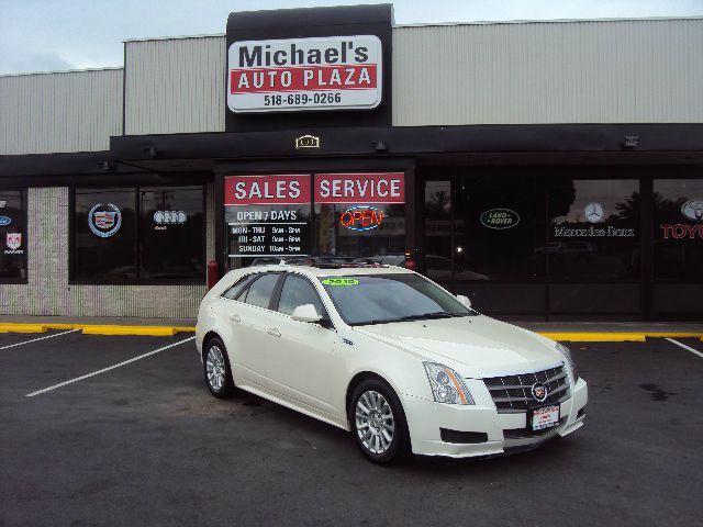 Cadillac CTS 2010 photo 1