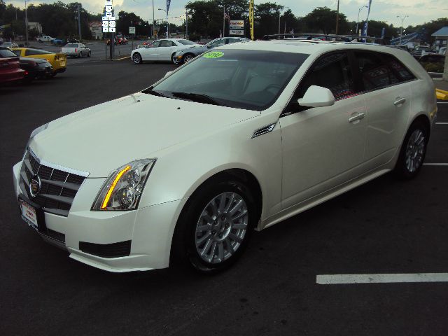 Cadillac CTS 2010 photo 3