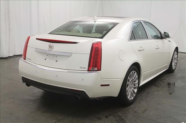 Cadillac CTS 2010 photo 3